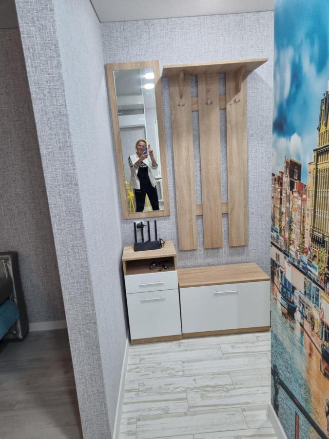 Амстердам Apartment Кременчук Екстериор снимка
