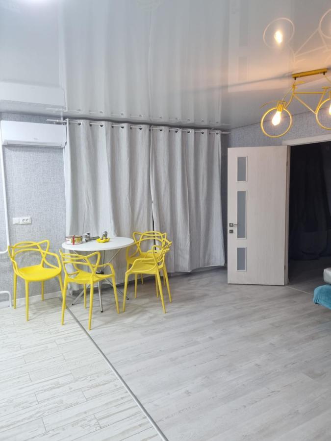 Амстердам Apartment Кременчук Екстериор снимка